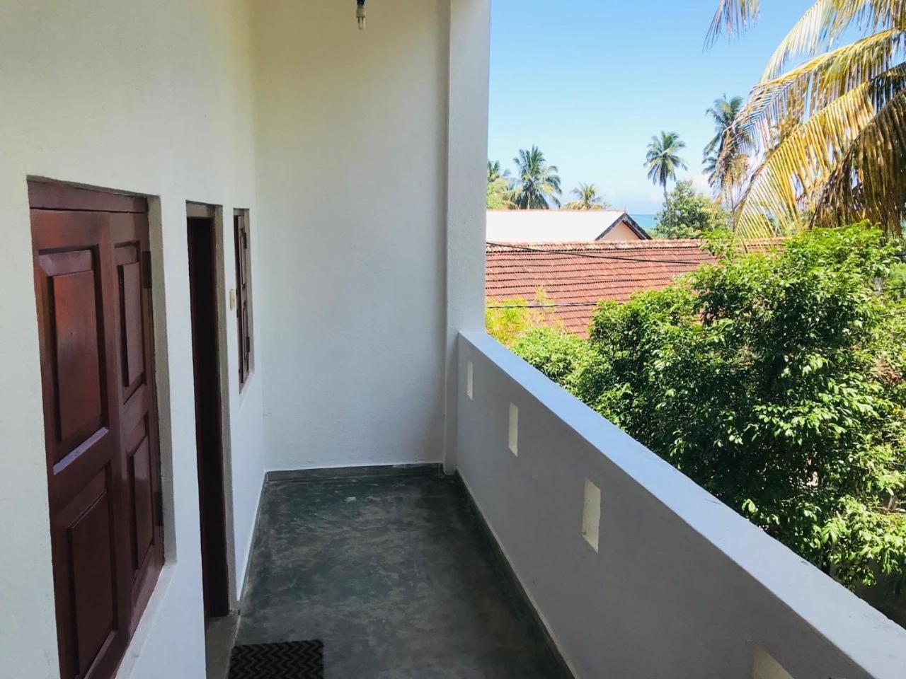 Summer Lodge-Tangalle Esterno foto